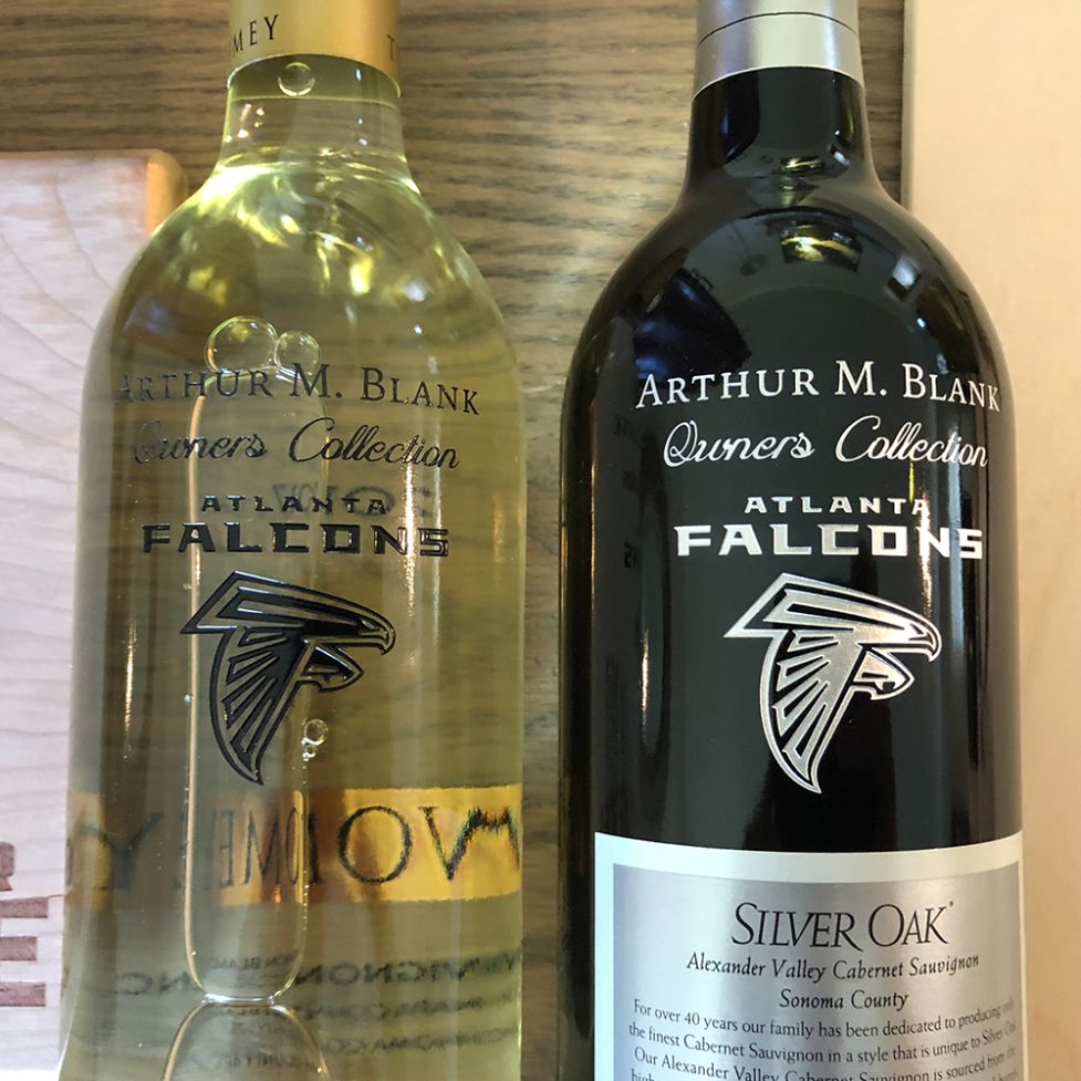 2018 Atlanta Falcons Suite Gifts, Invites and Badges