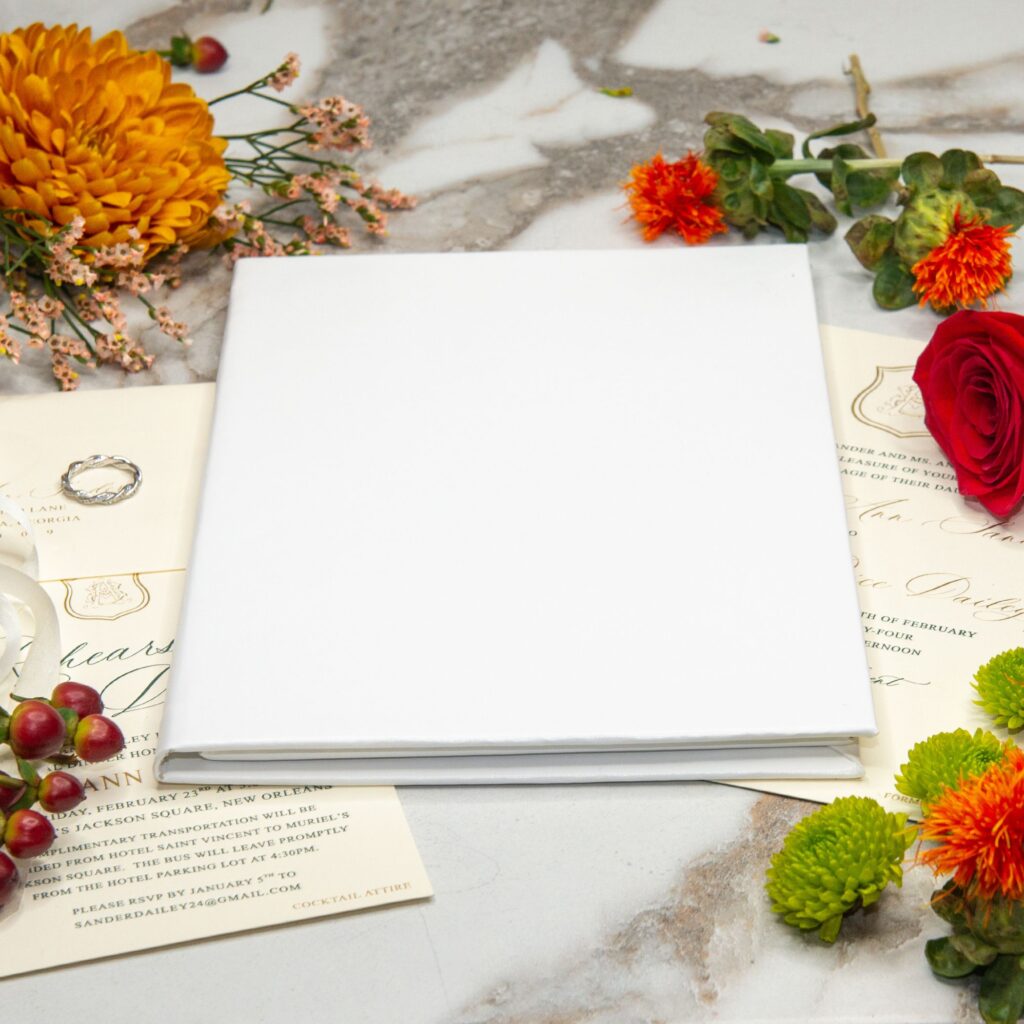 Invitation Folio in leather